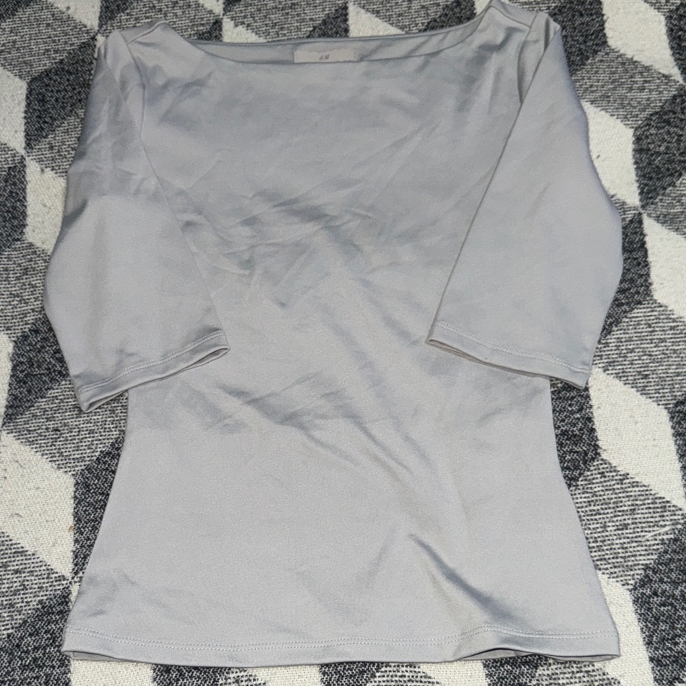 H&M Light Gray Long Sleeve Top